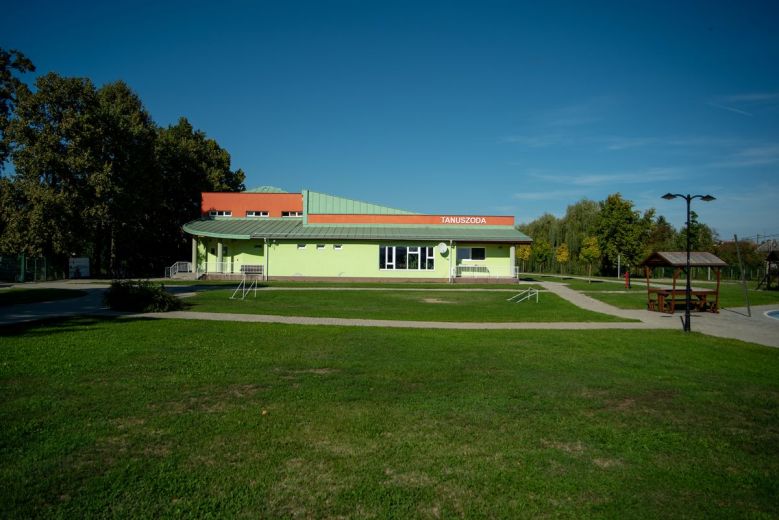 Szigetvári Gyógyfürdő, termálfürdő