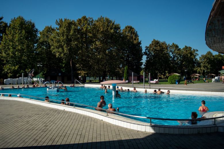 Szigetvári Gyógyfürdő, termálfürdő